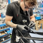 Kurs Mechanika Rowerowego – 5 dni, które zmienią podejście do roweru Czym jest kurs mechanika rowerowego Sklep rowerowy - Naprawa i serwis rowerów Banino - Lewandowski