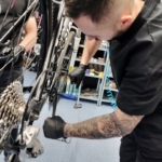 Kurs Mechanika Rowerowego – 5 dni, które zmienią podejście do roweru Czym jest kurs mechanika rowerowego Sklep rowerowy - Naprawa i serwis rowerów Banino - Lewandowski